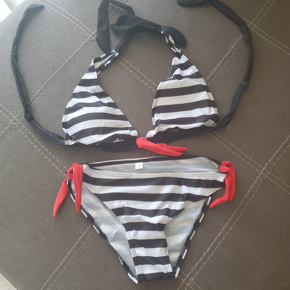 New! Black and White Striped Halter Bikini - Picture 7 of 7